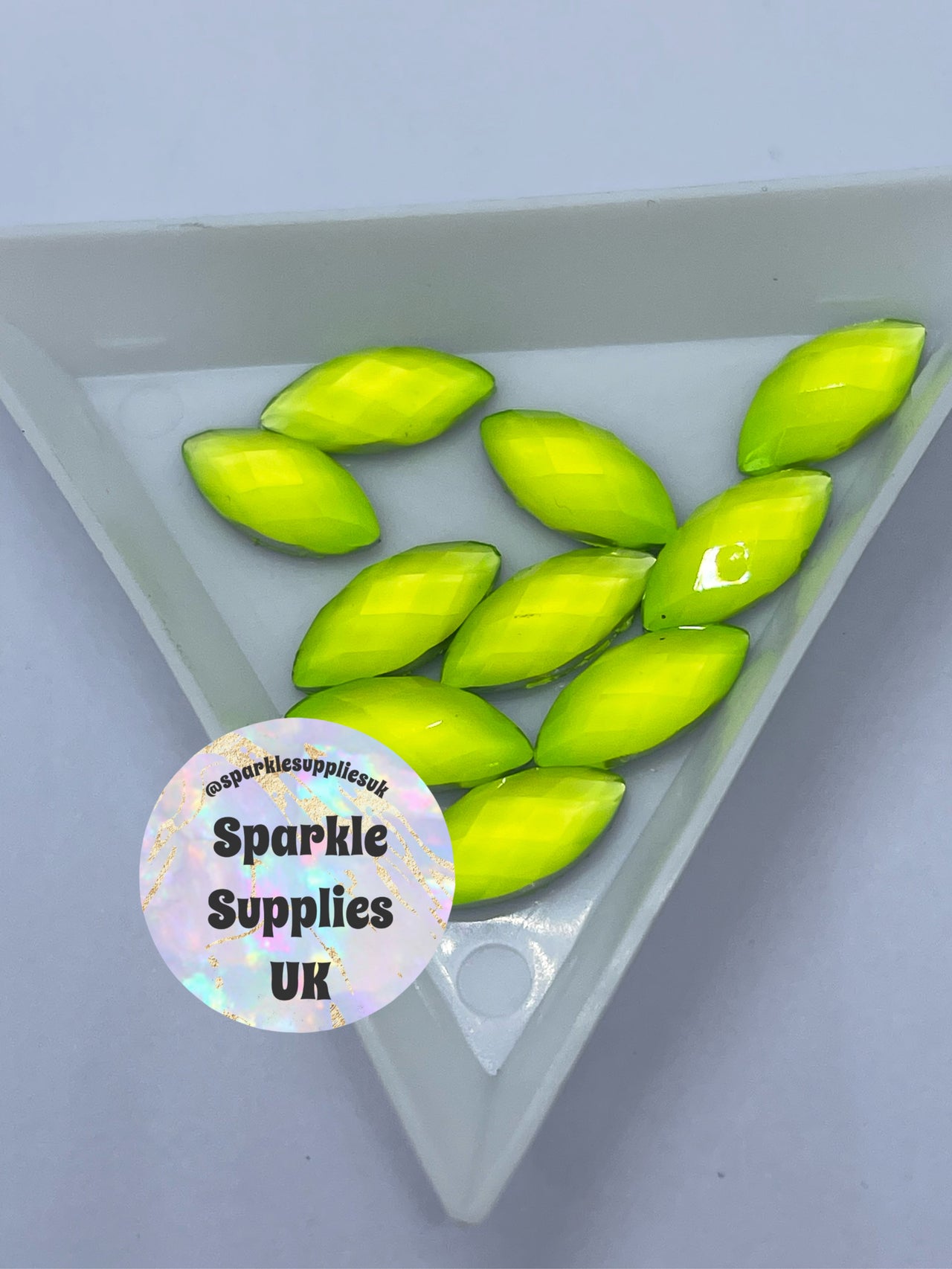 Neon Yellow Cat Eye Gems (10’s)