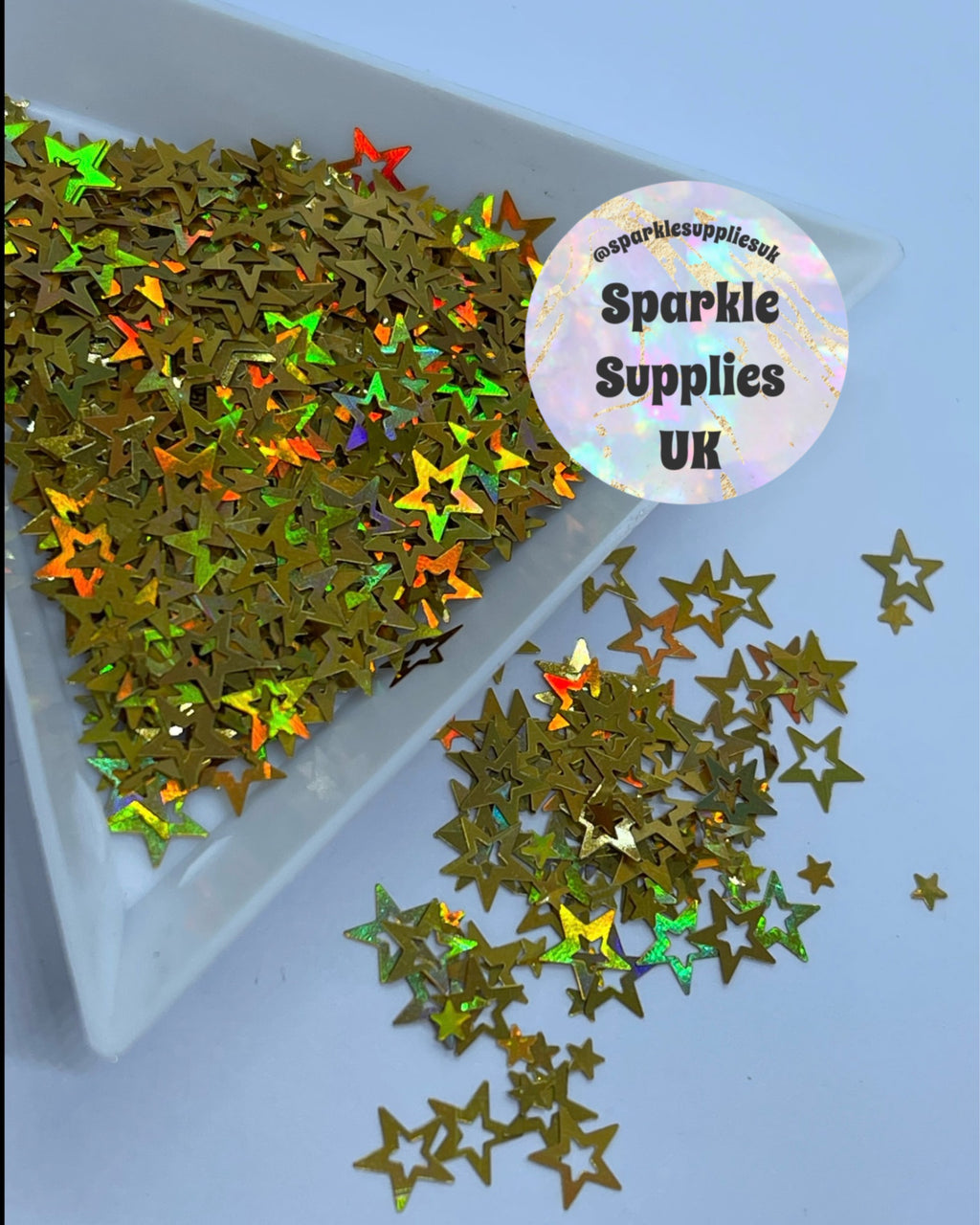 Hollow Stars Holographic Gold