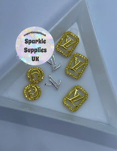Logo Charms Mixed (2) Pack of 7 Charms